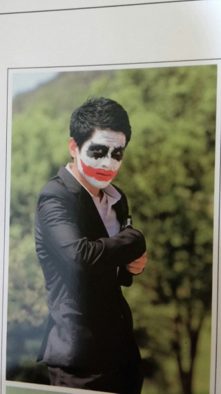 Illustration for article titled Hilarious Korean High School Yearbooks Will Make You Smile